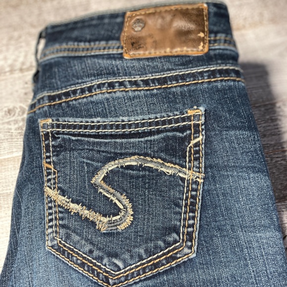 Silver Jeans | Suki Mid Baby Boot - W28/L32, Medium Wash - Picture 4 of 10